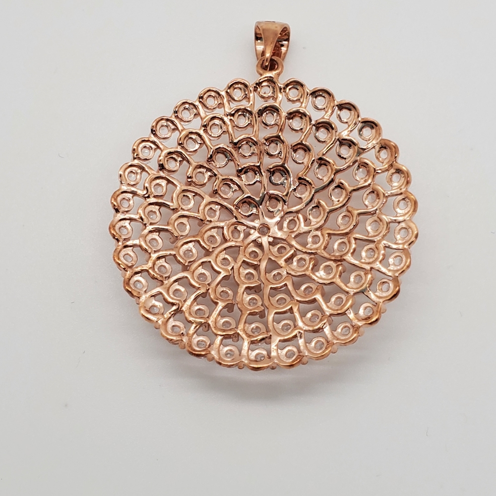 Round Pendant - Picture 7 of 9